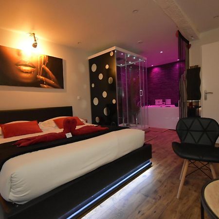 Spa Privatif Love Room, Le Hammam Et Bulles, Chez Nuits Chartraines Chartres Exteriör bild